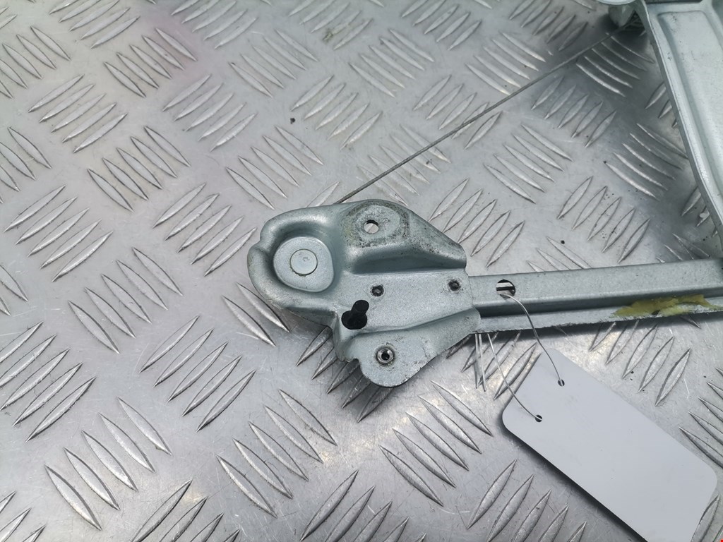 Стеклоподъемник задний правый OPEL Astra H/Family 2004-2015