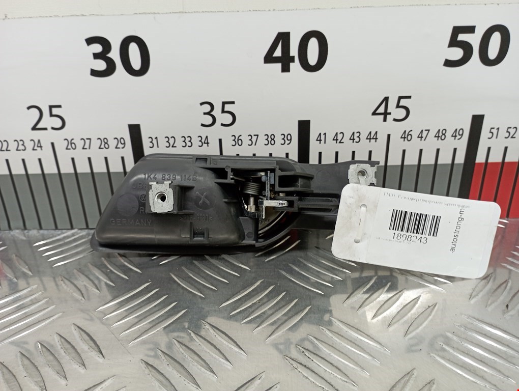 Ручка дверная задняя внутренняя правая VOLKSWAGEN Golf V 2003-2009