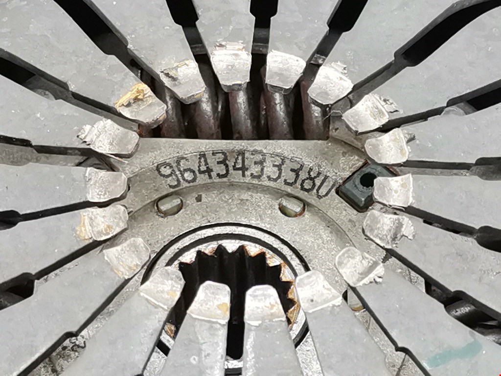 Маховик (демпфер сцепления) CITROEN C5 I 2001-2008