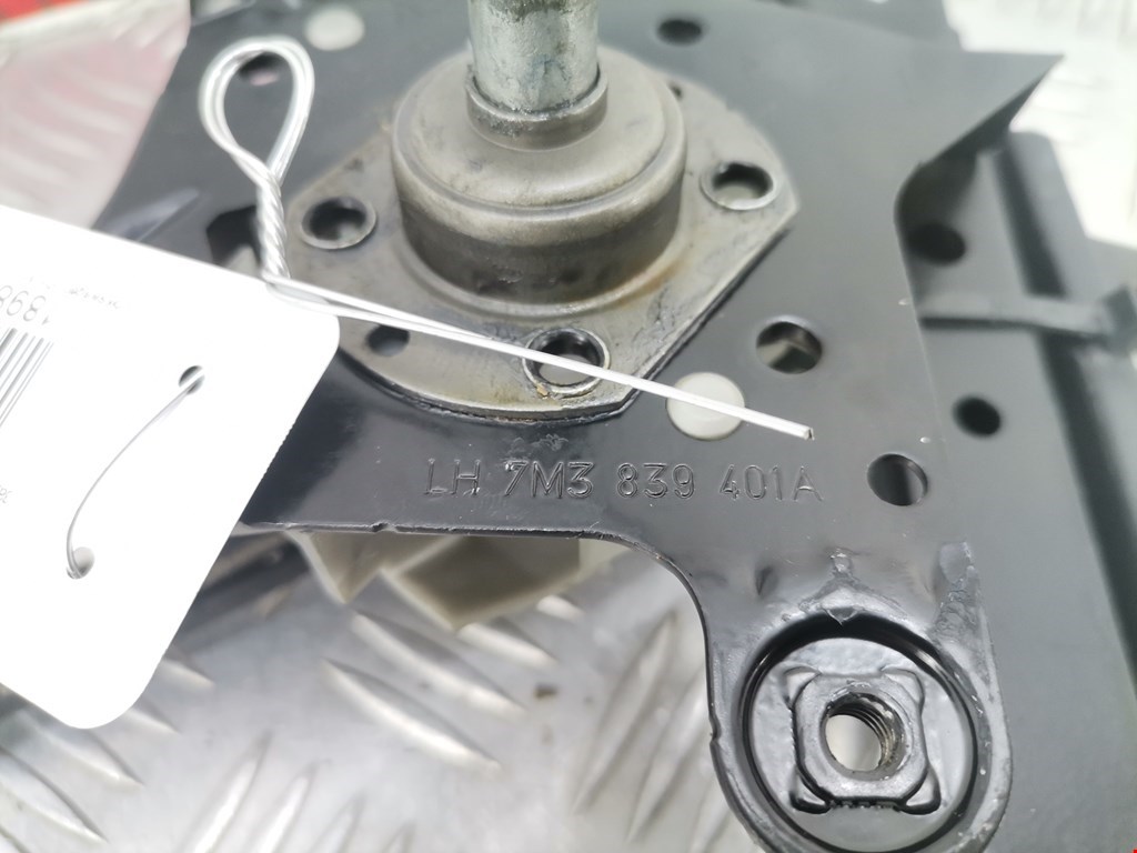 Стеклоподъемник задний левый VOLKSWAGEN Sharan 1995-2010