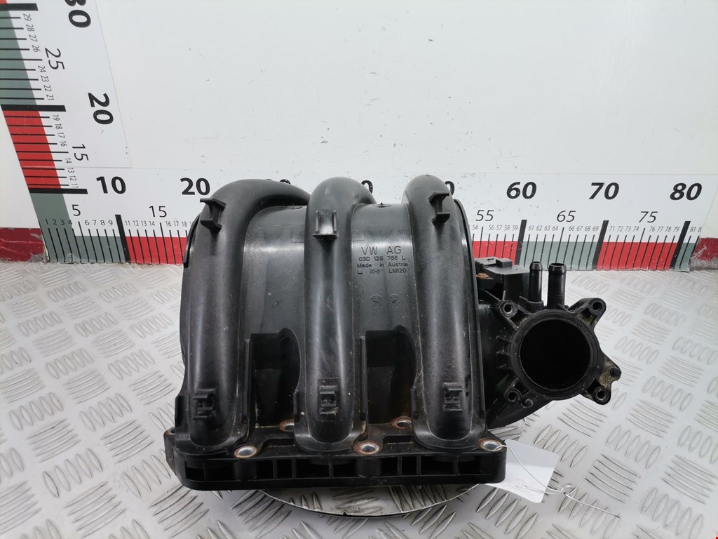 Коллектор впускной VOLKSWAGEN Fox 2005-2011