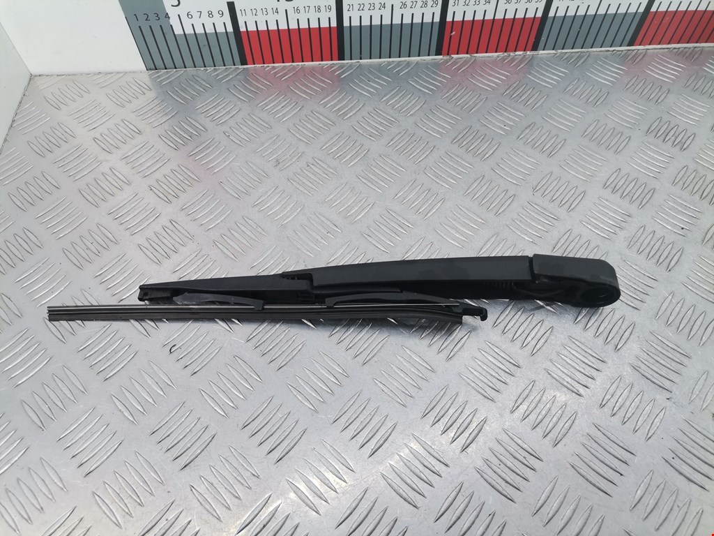 Поводок дворника задний (заднего) OPEL Astra J 2009-2017