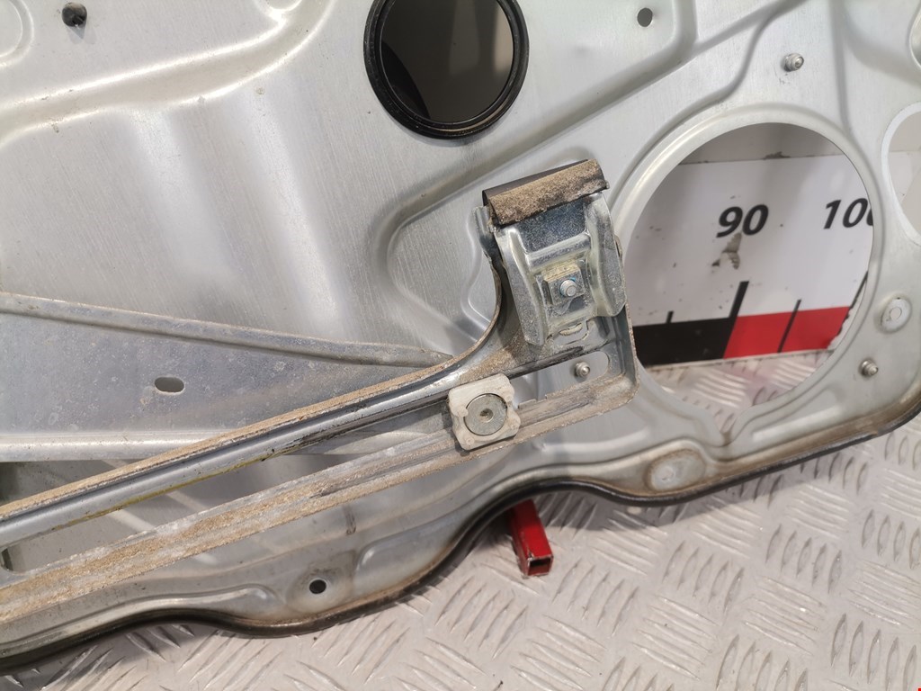 Стеклоподъемник передний правый VOLVO C30 2006-2013