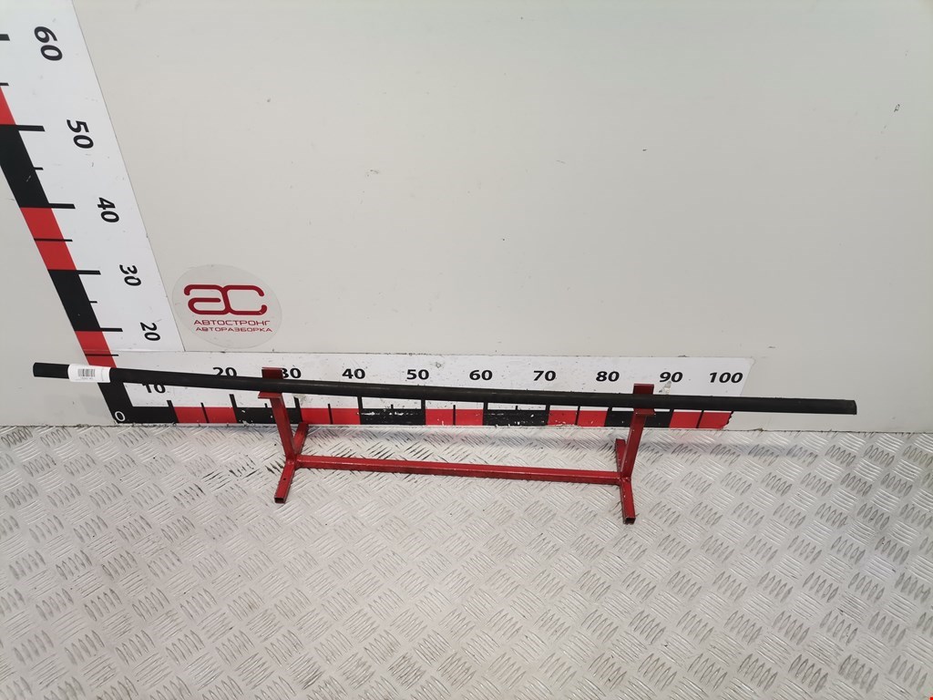 Накладка декоративная (молдинг) стекла двери передней правой Volvo C30 1 (2006-2013)