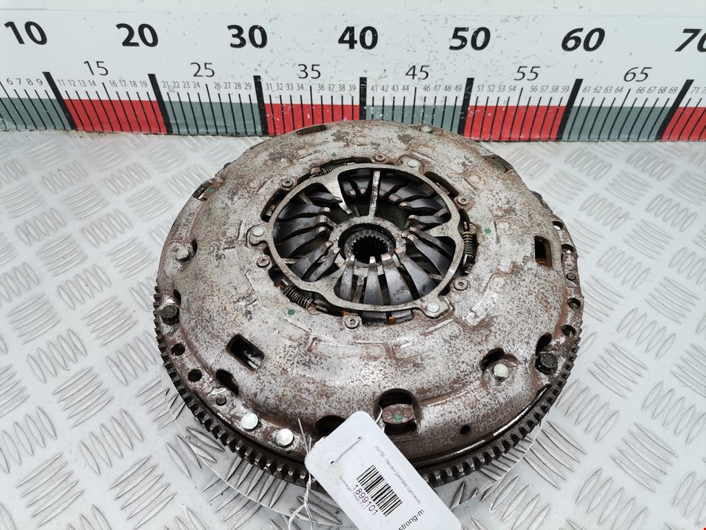 Маховик (демпфер сцепления) VOLKSWAGEN Passat B6 2005-2011