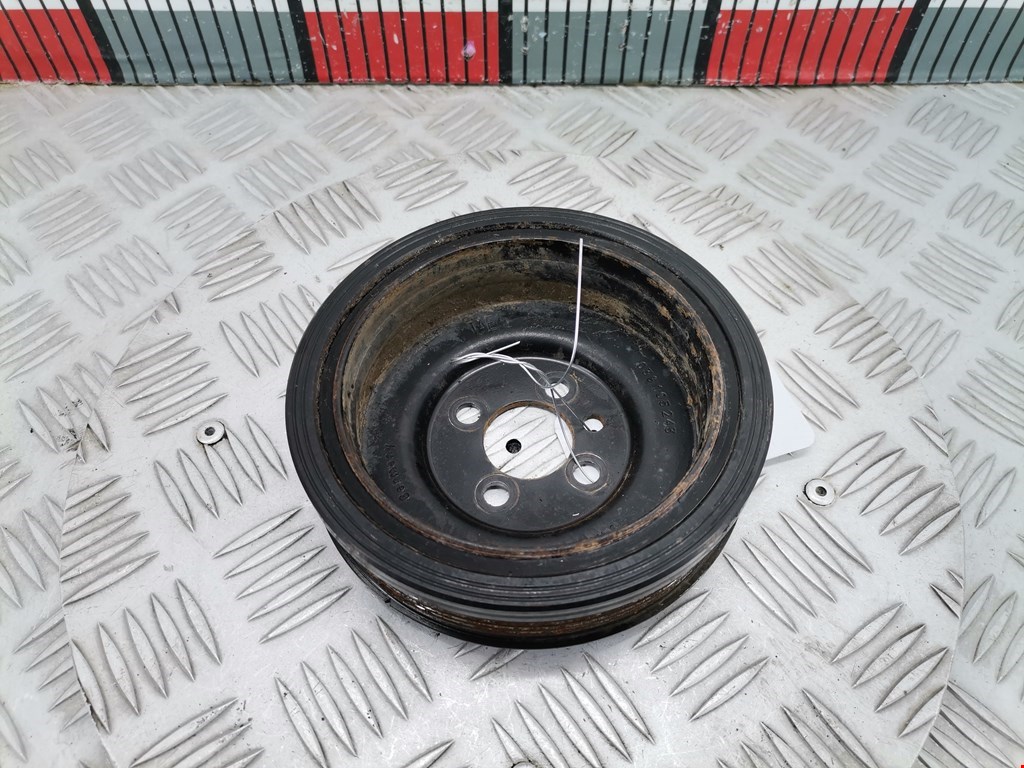 Шестерня коленвала (шкив) VOLKSWAGEN Passat B6 2005-2011