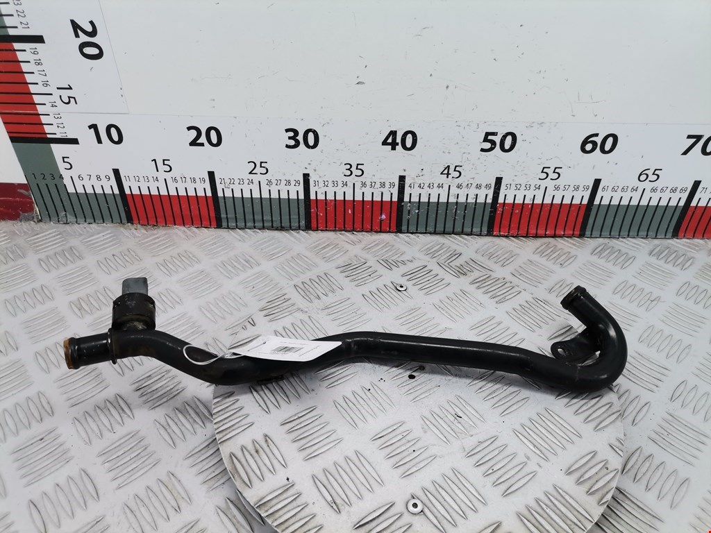 Патрубок VOLKSWAGEN Passat B6 2005-2011