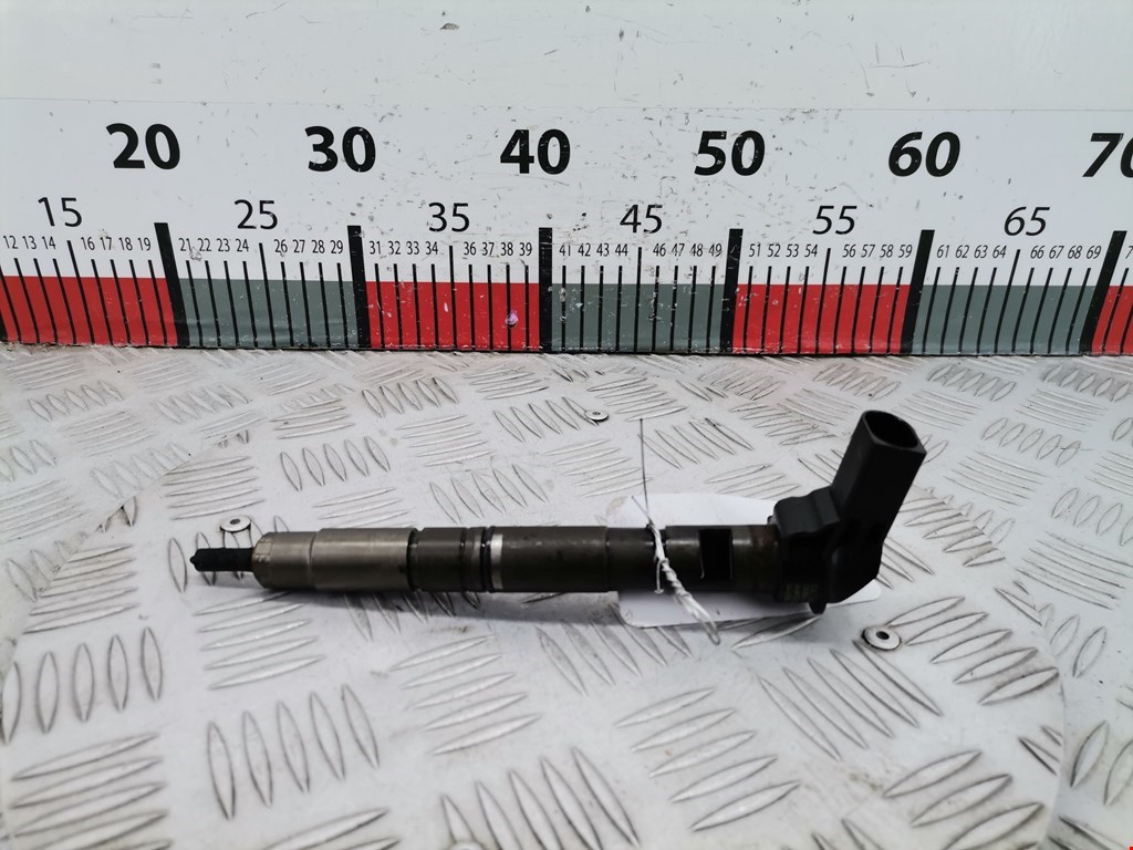 Форсунка дизельная электрическая VOLKSWAGEN Passat B6 2005-2011