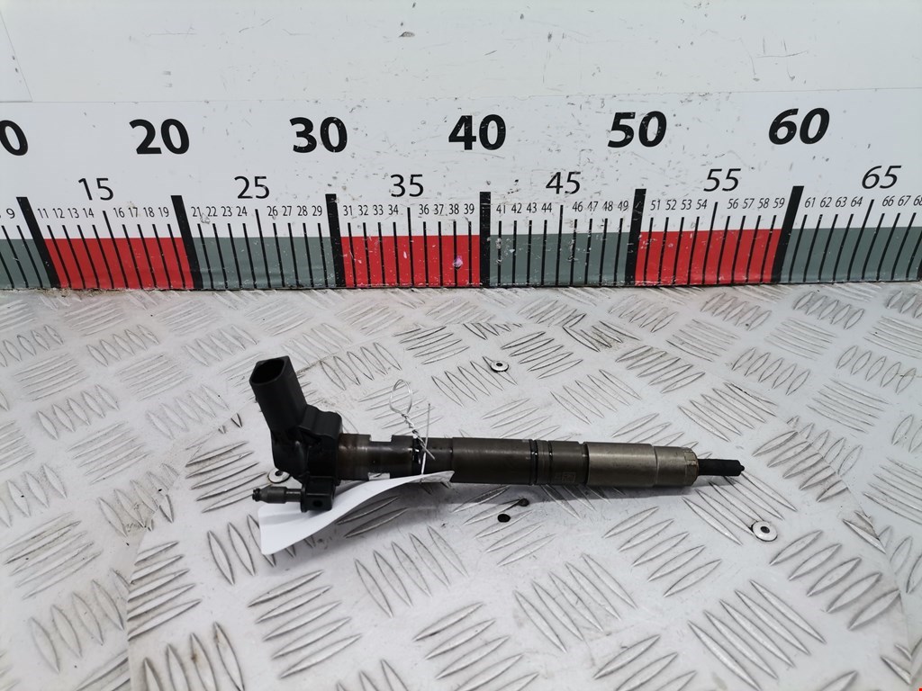 Форсунка дизельная электрическая VOLKSWAGEN Passat B6 2005-2011