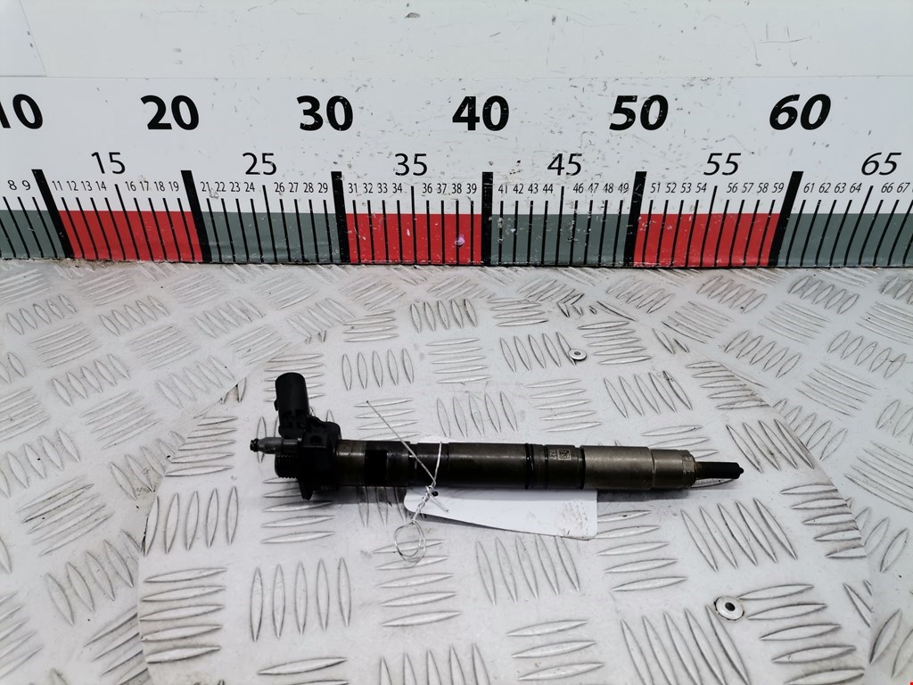 Форсунка дизельная электрическая VOLKSWAGEN Passat B6 2005-2011