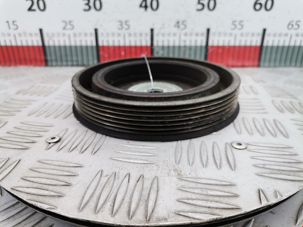 Шестерня коленвала (шкив) PEUGEOT 4007 2007-2012