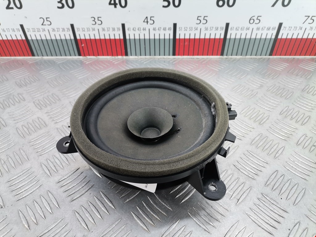Динамик VOLVO C30 2006-2013