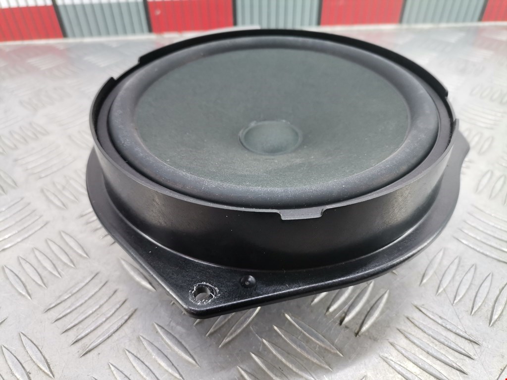 Динамик MERCEDES-BENZ C-Class C-klasse W204 2007-2015