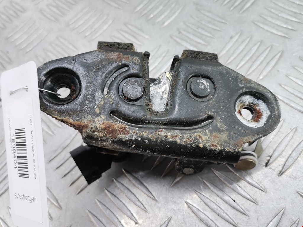 Замок багажника (крышки двери) CHRYSLER Voyager III GS 1995-2000