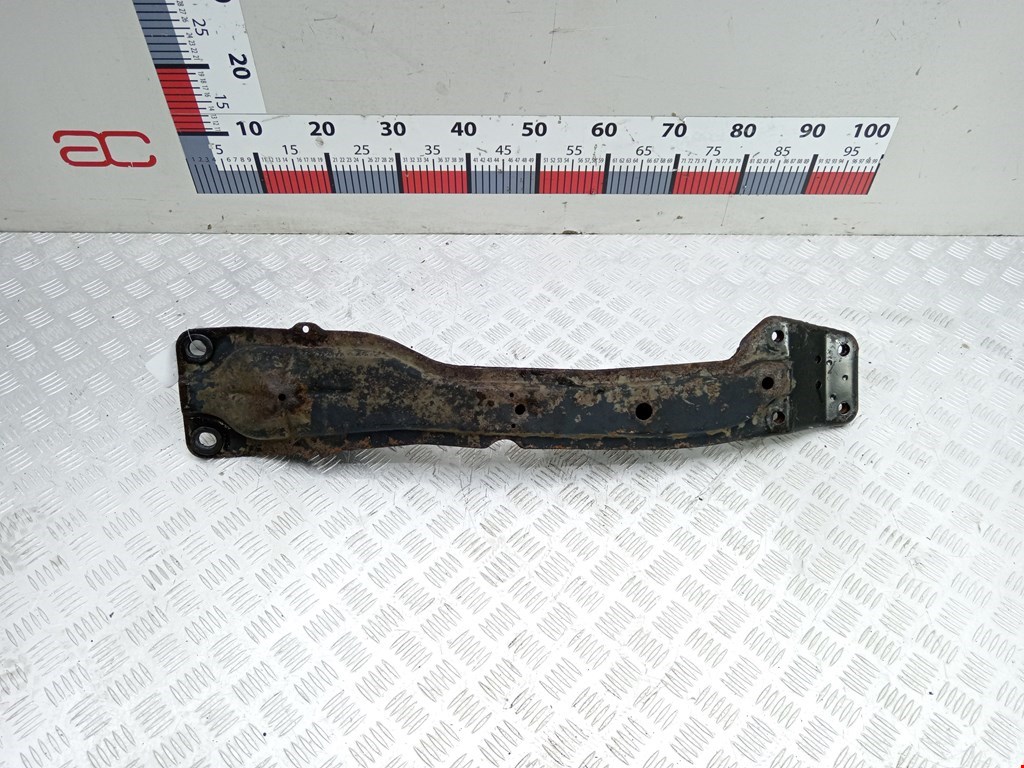 Балка передняя продольная NISSAN X-Trail T30 2000-2007