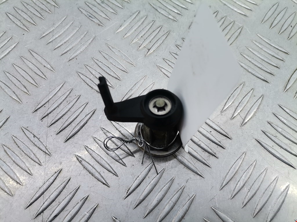 Вставка замка багажника PEUGEOT 206 1998-2012