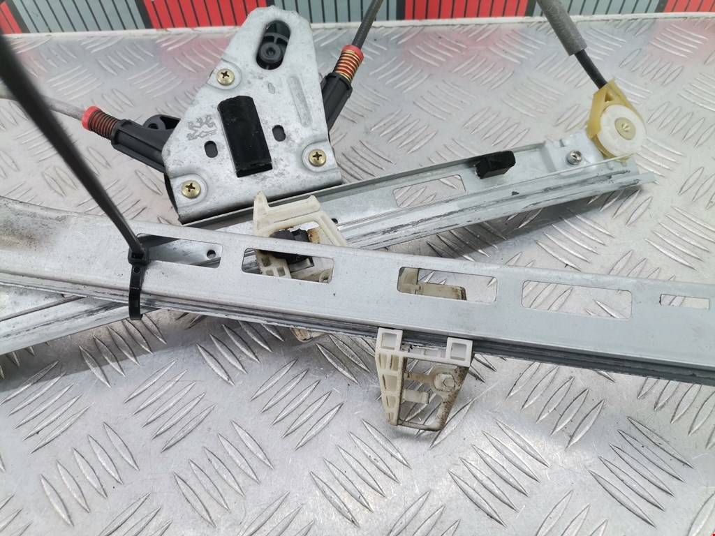 Стеклоподъемник передний правый PEUGEOT 206 1998-2012