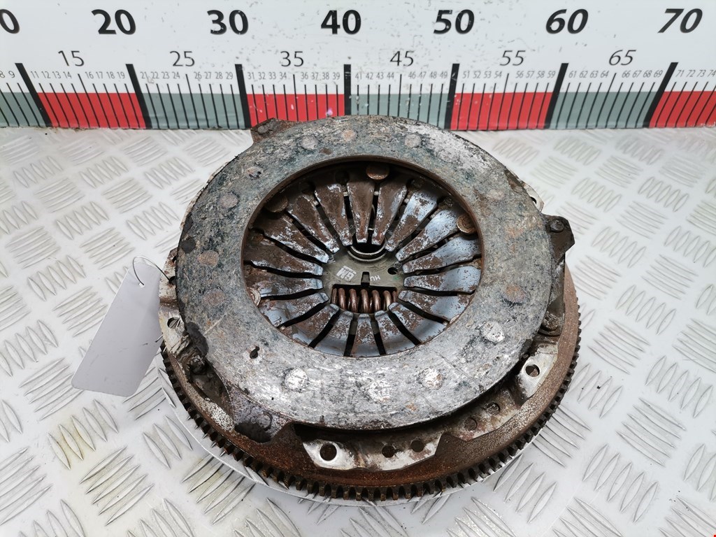 Маховик (демпфер сцепления) OPEL Astra H/Family 2004-2015