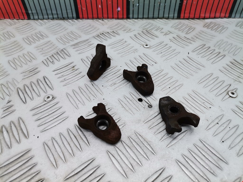 Кронштейн форсунки PEUGEOT 4007 2007-2012