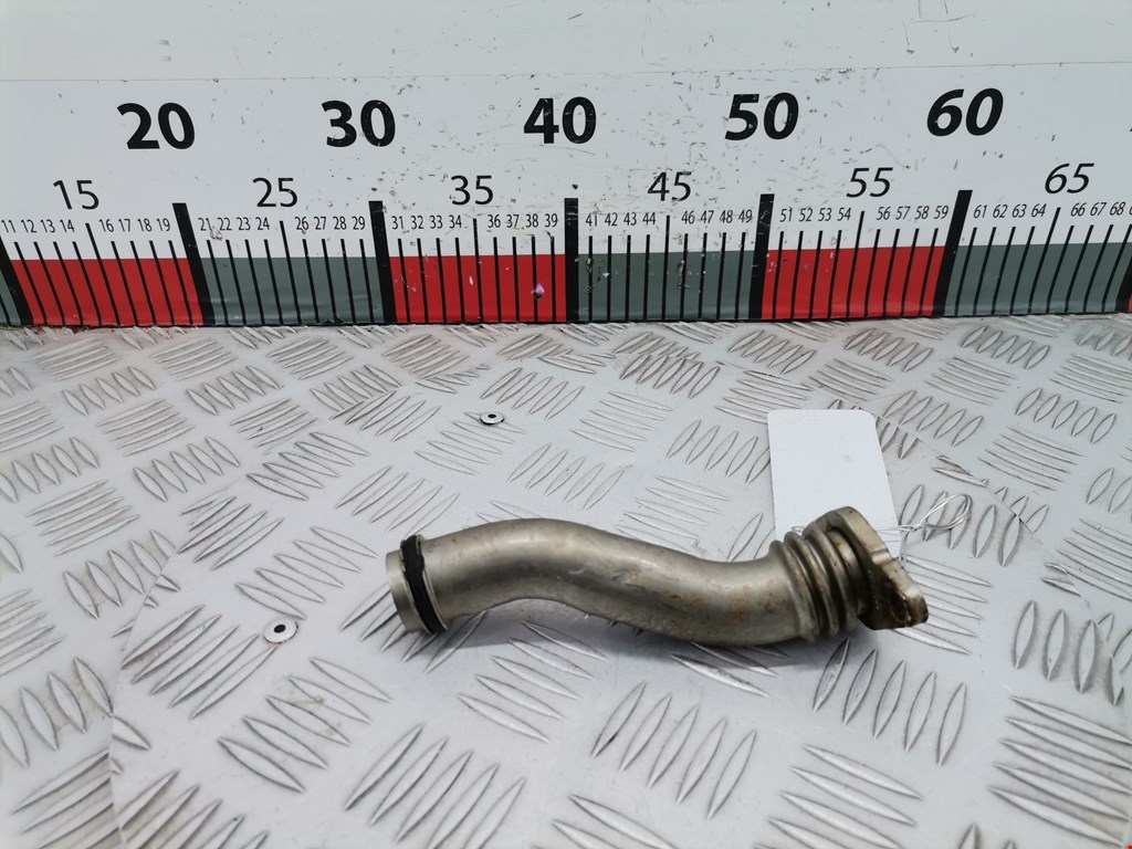 Патрубок системы охлаждения Opel Astra H (2004-2014)