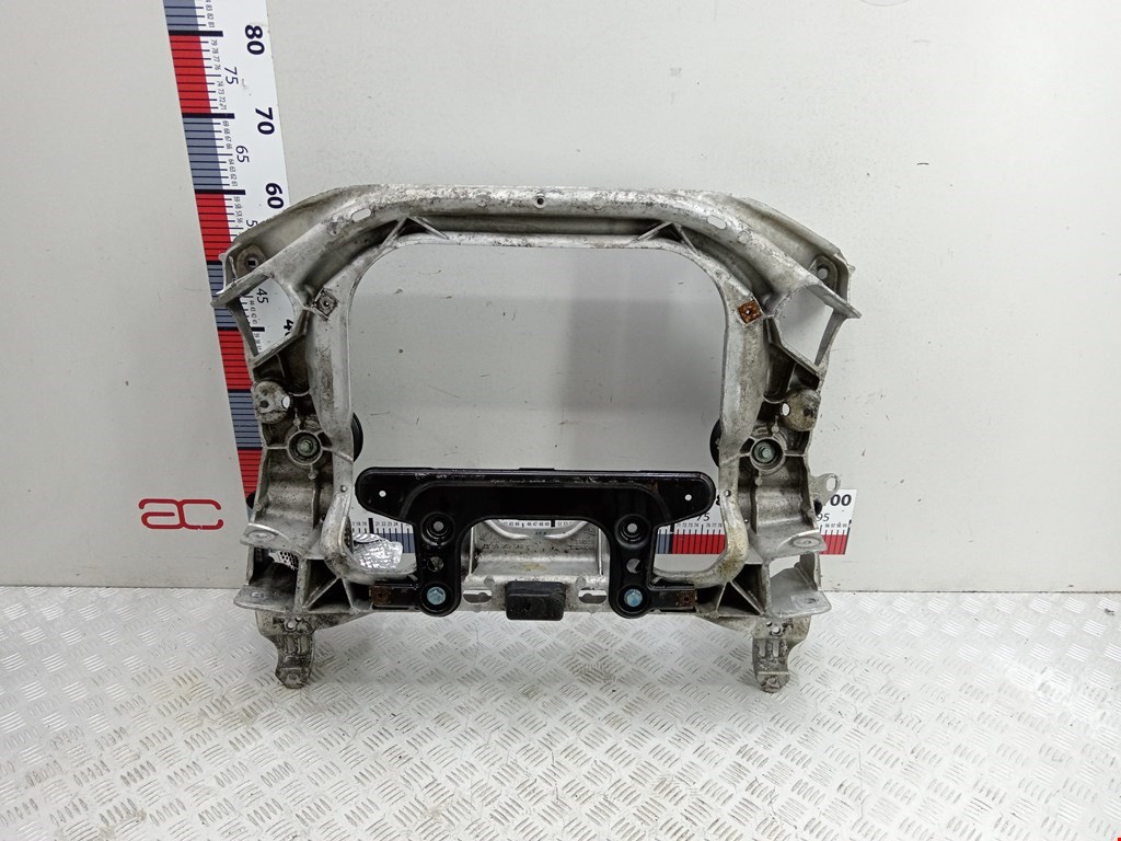 Балка передняя подрамник Mercedes S-Class (W220) (1998-2005)