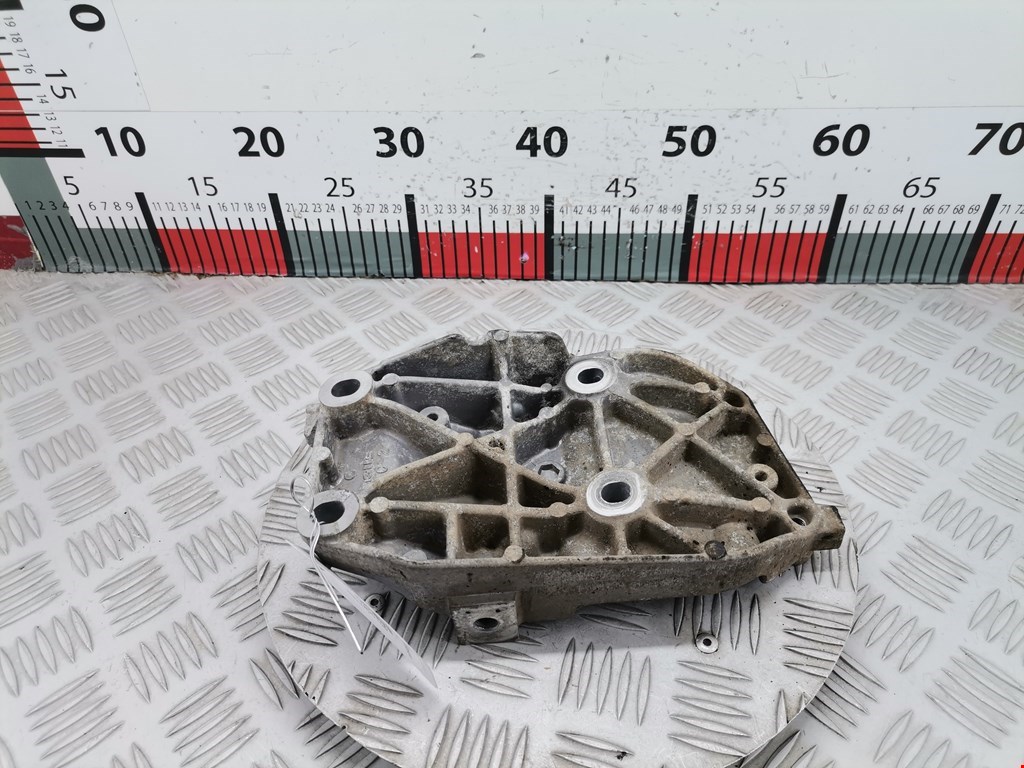 Кронштейн генератора HONDA Civic 2001-2005