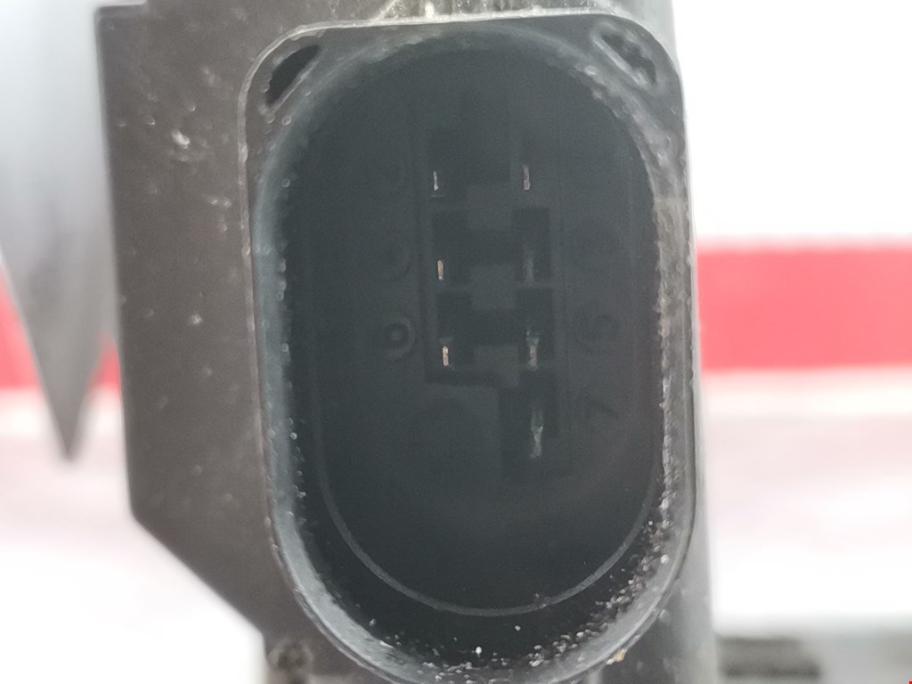 Замок двери задней левой AUDI A6 C5 1997-2004