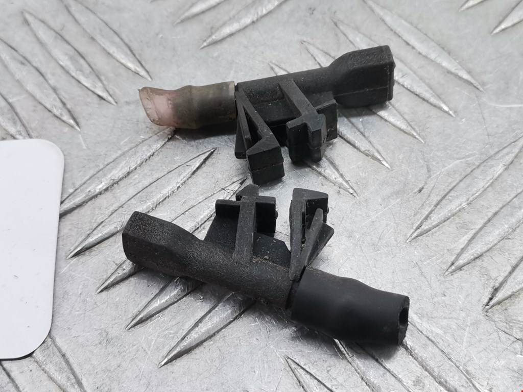 Форсунка омывателя лобового стекла CITROEN Berlingo 1996-2012