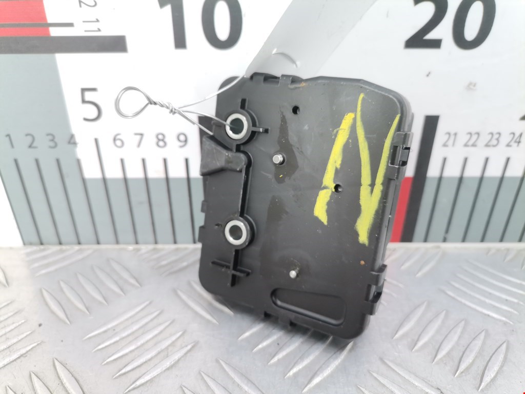 Замок заднего стекла BMW 5-Series (E60/E61) (2003-2010)