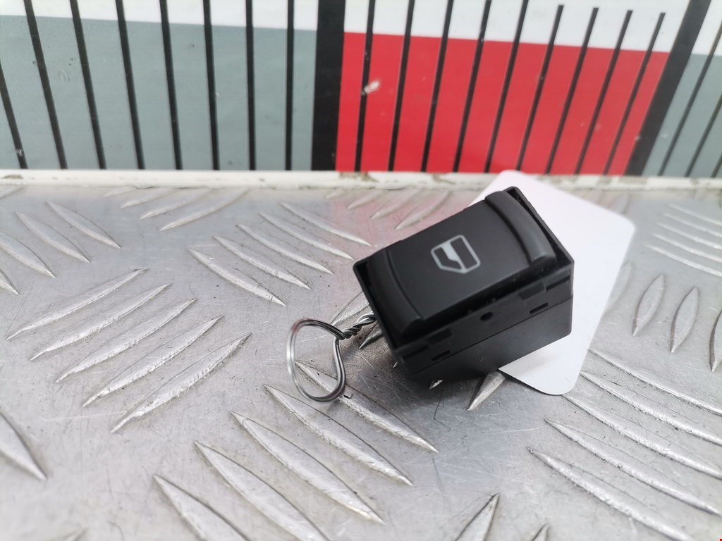 Кнопка стеклоподъемника VOLKSWAGEN Passat B5 1997-2005