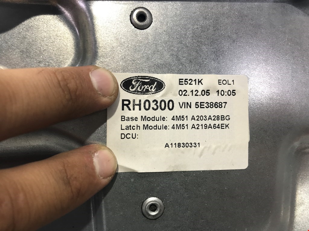 Стеклоподъемник передний правый FORD Focus II 2005-2011
