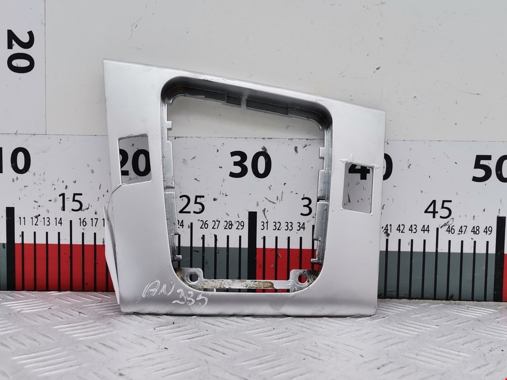 Накладка декоративная на кулису (рамка рычага КПП) BMW 3-Series (E46) (1998-2007)