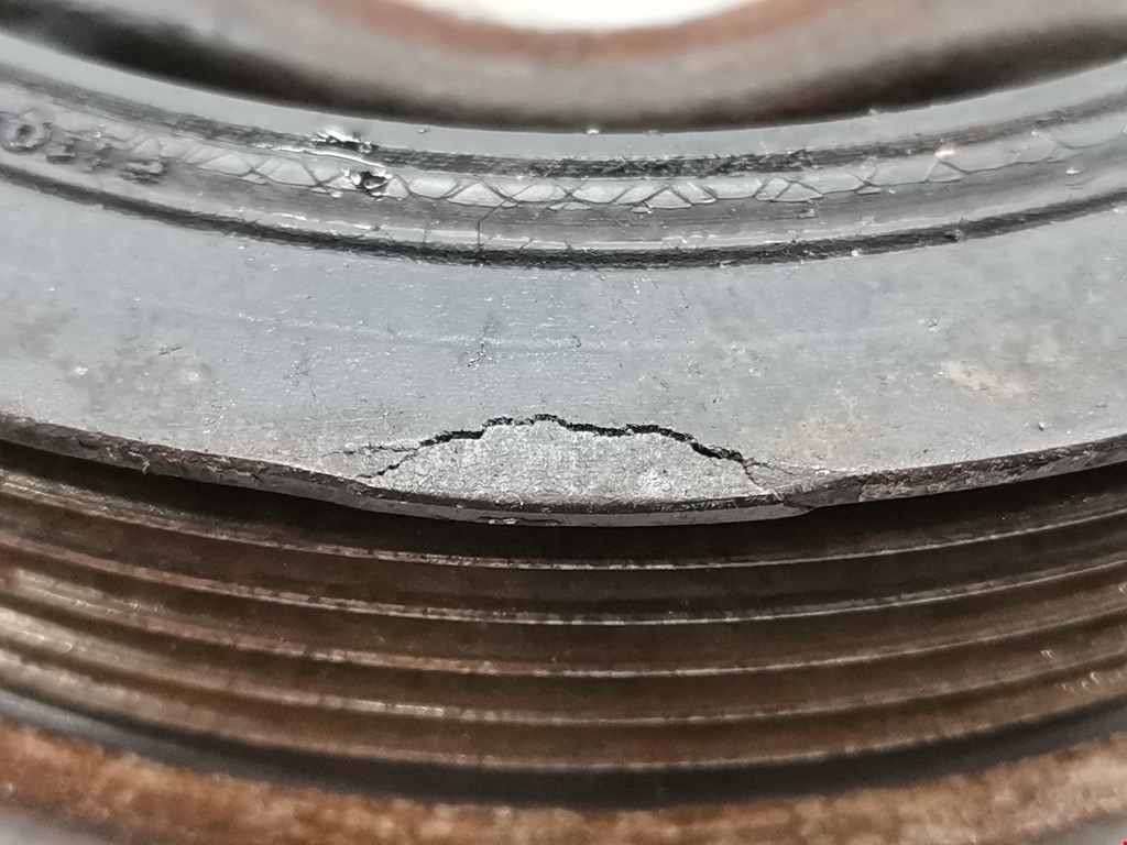 Шестерня коленвала (шкив) CITROEN C4 I 2004-2014