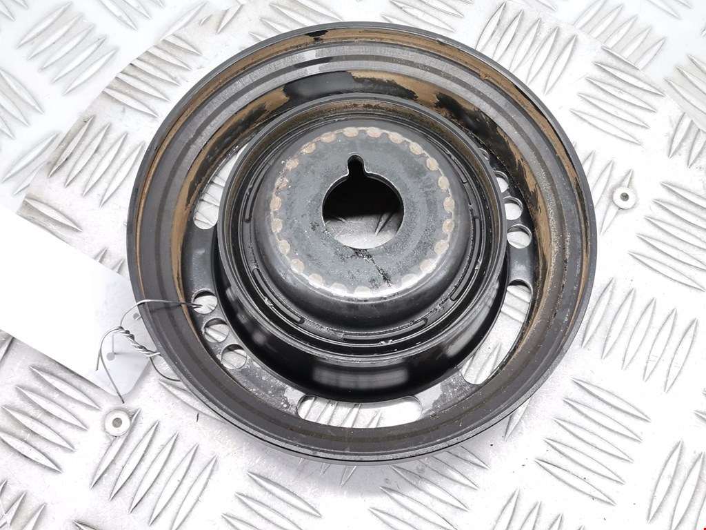 Шестерня коленвала (шкив) OPEL Zafira B 2005-2012