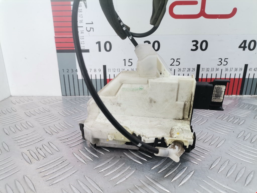 Замок двери передней правой CITROEN C3 2009-2016