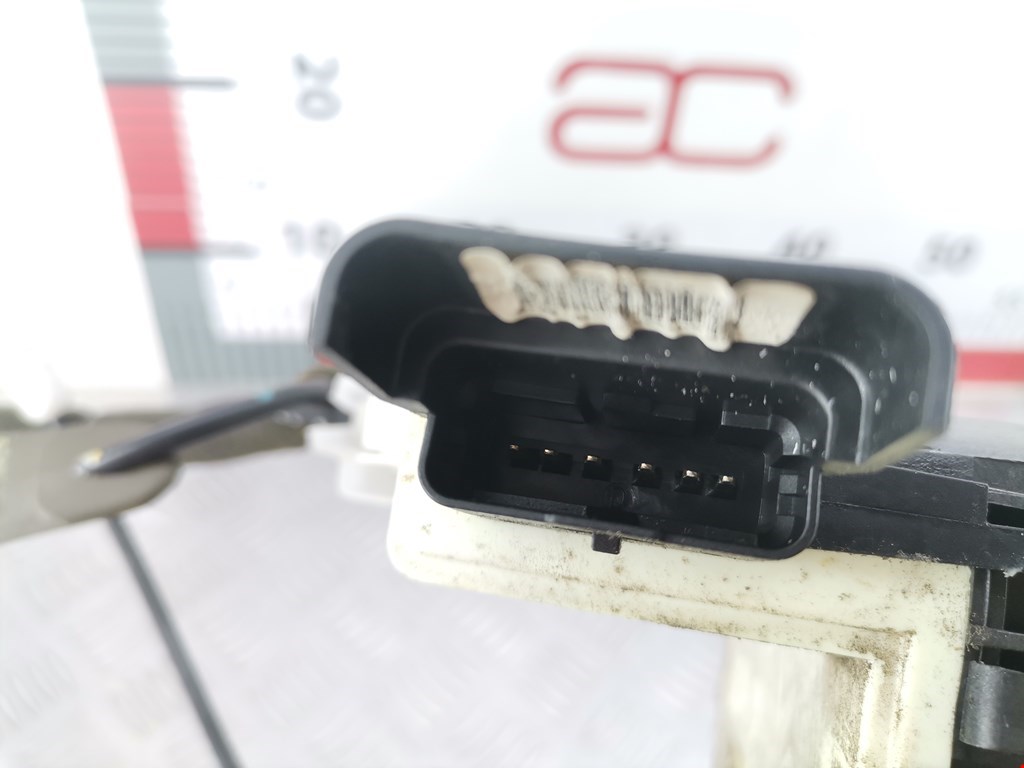 Замок двери передней правой CITROEN C3 2009-2016