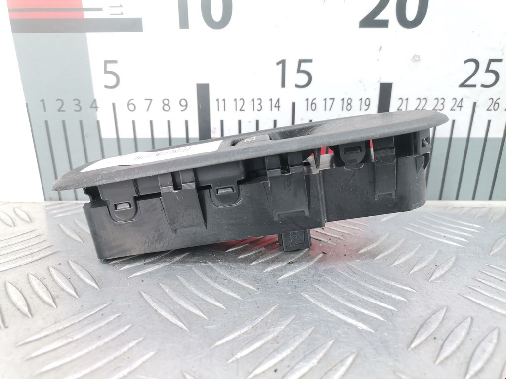 Кнопка стеклоподъемника CITROEN C3 2009-2016