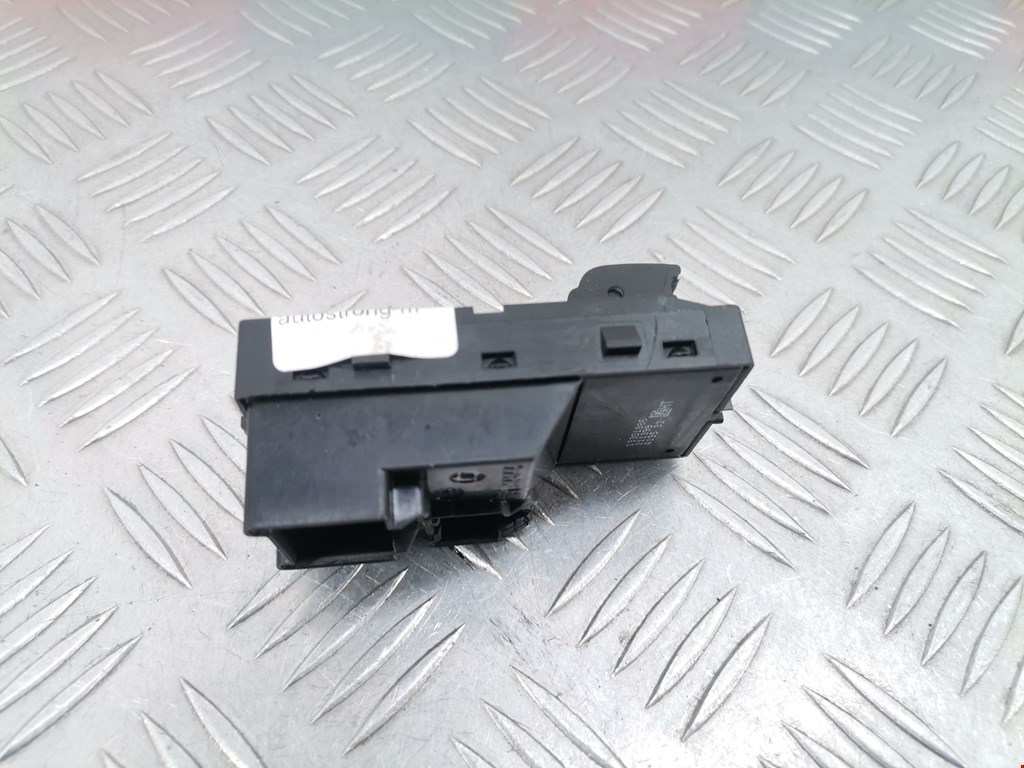 Кнопка стеклоподъемника OPEL Astra J 2009-2017