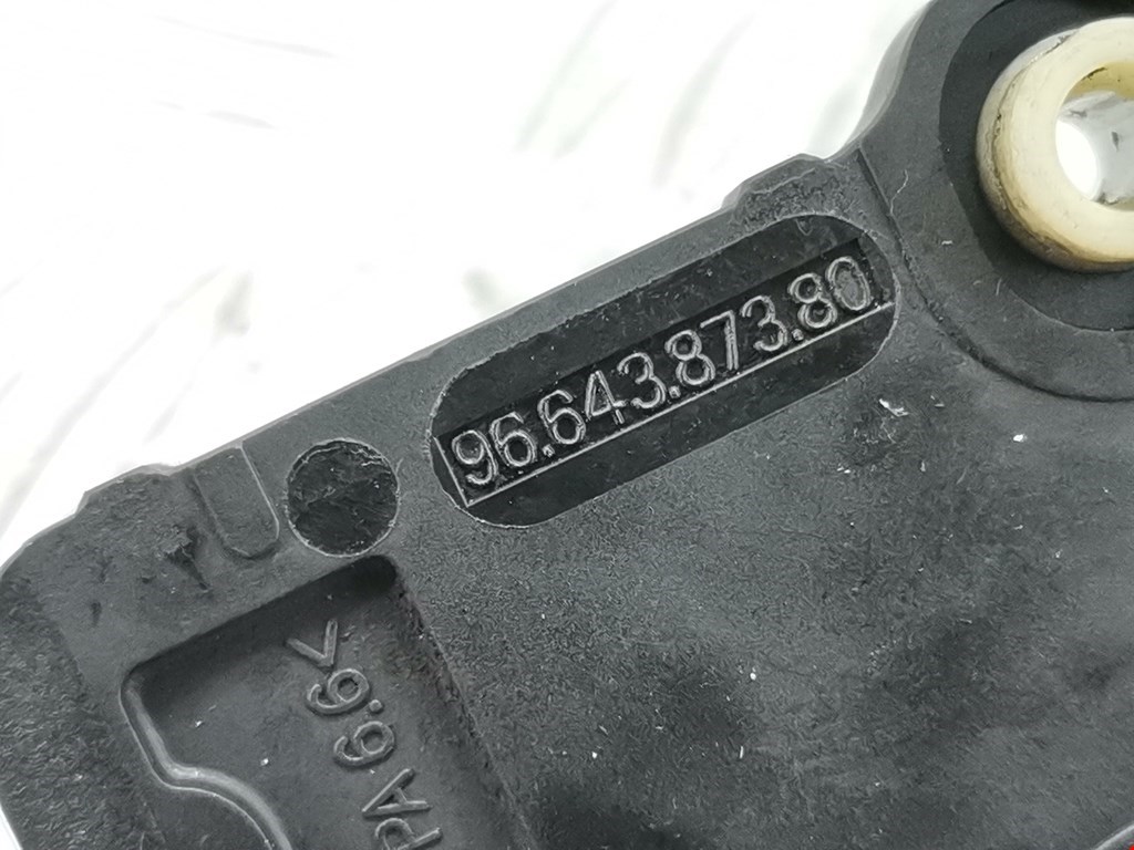 Датчик положения коленвала CITROEN C4 I 2004-2014