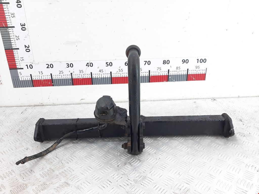 Фаркоп (прицепное устройство) HYUNDAI Tucson l 2004-2010