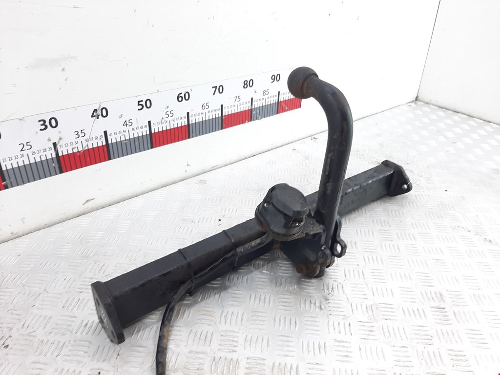 Фаркоп (прицепное устройство) HYUNDAI Tucson l 2004-2010