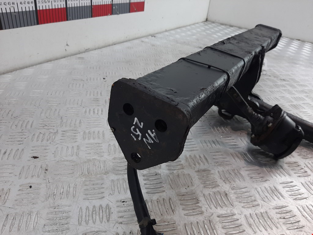 Фаркоп (прицепное устройство) HYUNDAI Tucson l 2004-2010