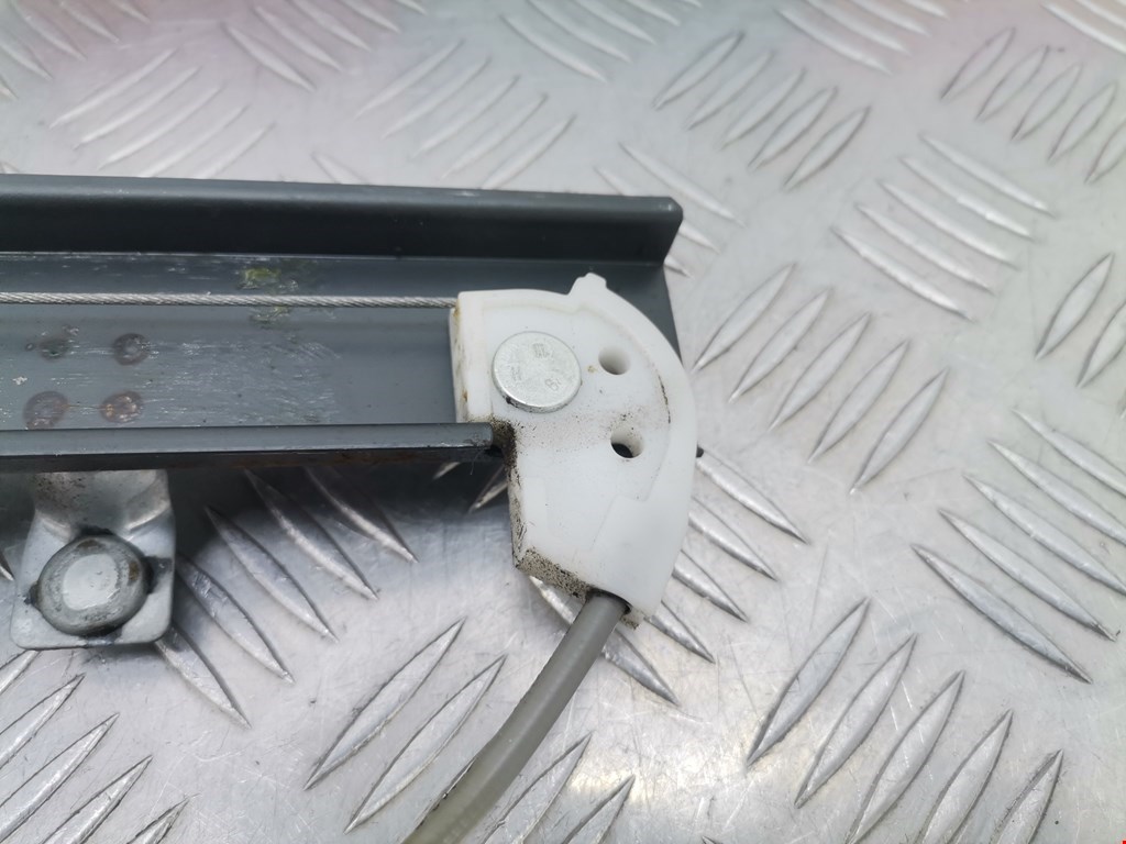 Стеклоподъемник передний левый SSANG YONG Rodius 2004-2013