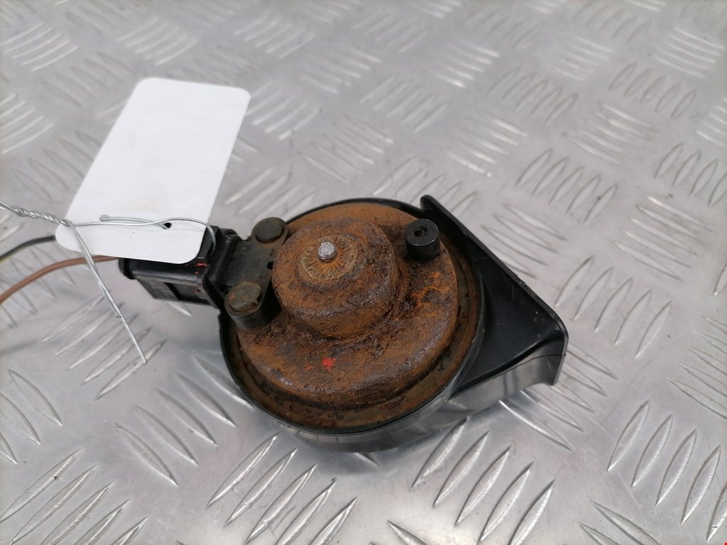 Сигнал звуковой (гудок клаксон) AUDI A6 C5 1997-2004