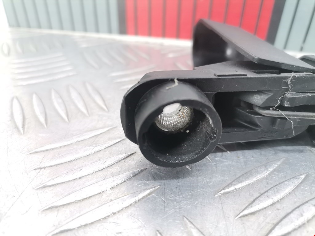 Поводок дворника задний (заднего) CITROEN C4 Cactus 2014-н.в.