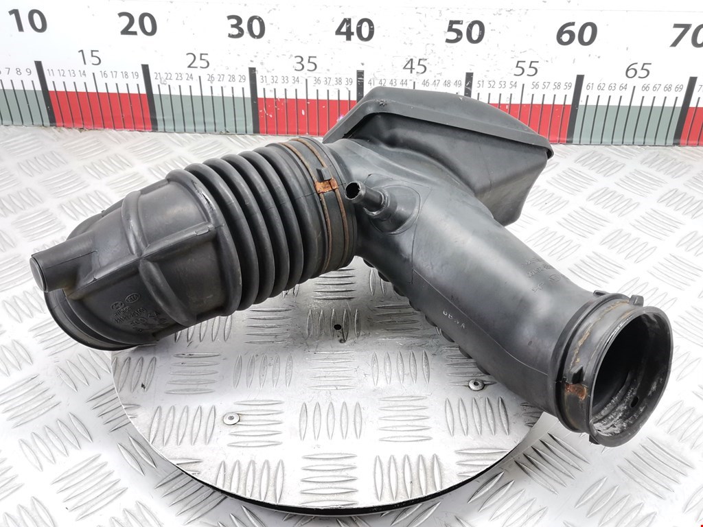 Патрубок воздушного фильтра KIA Magentis 2006-2010