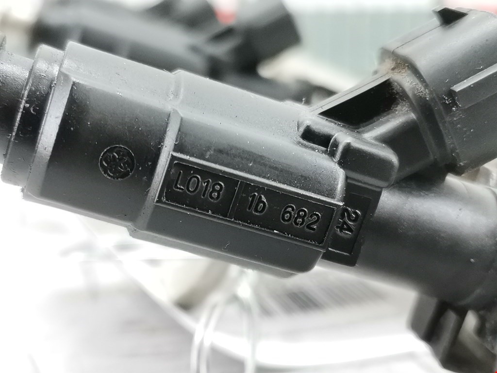 Форсунка дизельная электрическая KIA Magentis 2006-2010