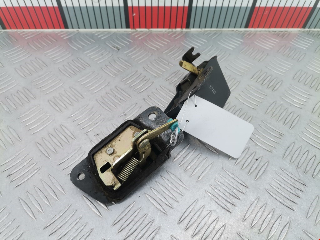 Замок двери распашной левой Hyundai H1 1 (1997-2007)