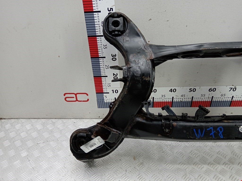 Балка задняя MERCEDES-BENZ CLK-Class W209 2002-2009