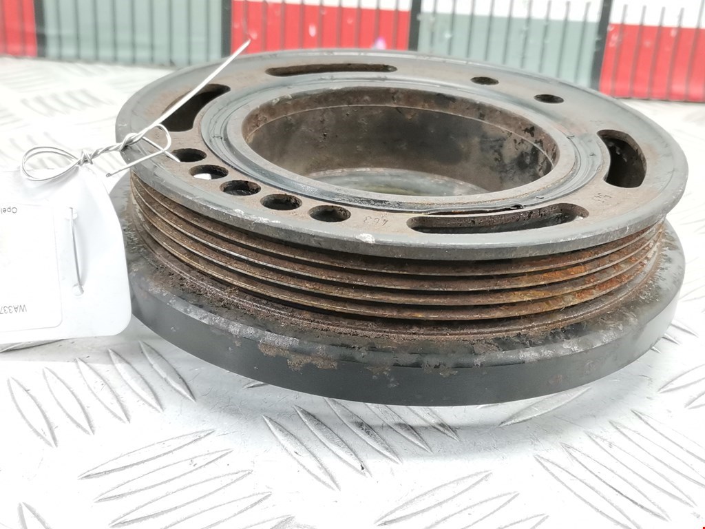 Шестерня коленвала (шкив) OPEL Astra H/Family 2004-2015